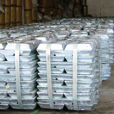 JIS AISI Zinc Ingot ทำความสะอาดพื้นผิว 99.995% 420 X 205 X 55 มม.
