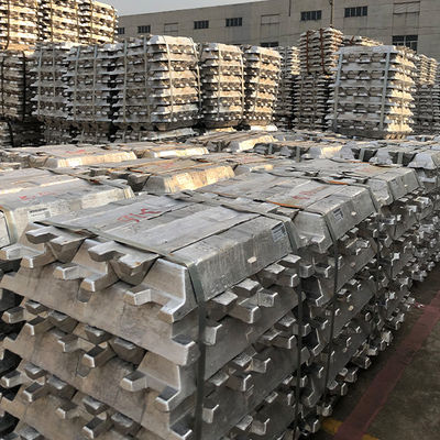 20kgs 25kgs 99.7 99.8 99.9 Aluminium Ingots A7 อลูมิเนียมอัลลอยด์หล่อขึ้นรูป